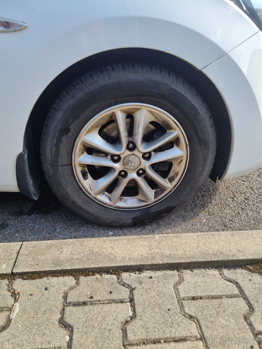 Hyundai i30 - 10