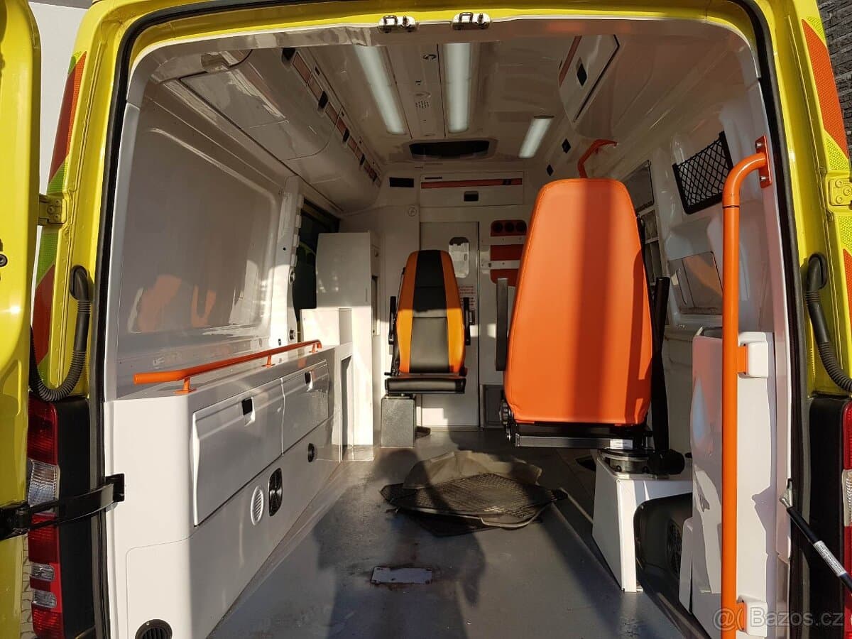 2015 Mercedes-Benz SPRINTER - 10