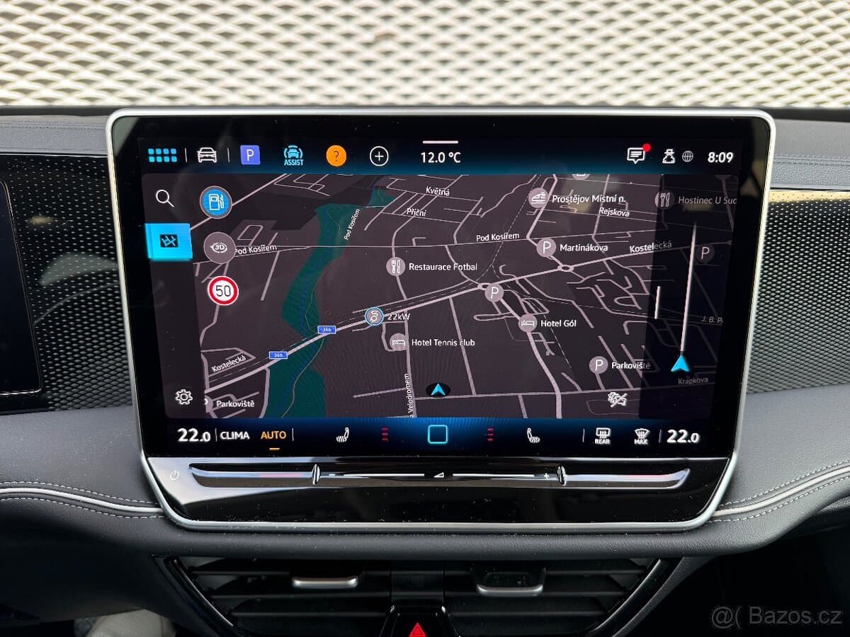 2025 Volkswagen PASSAT - 10