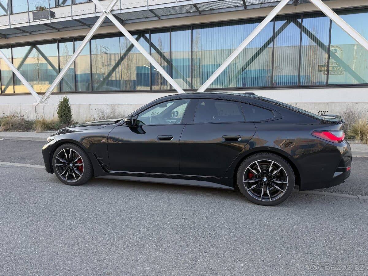2023 BMW M4 - 10