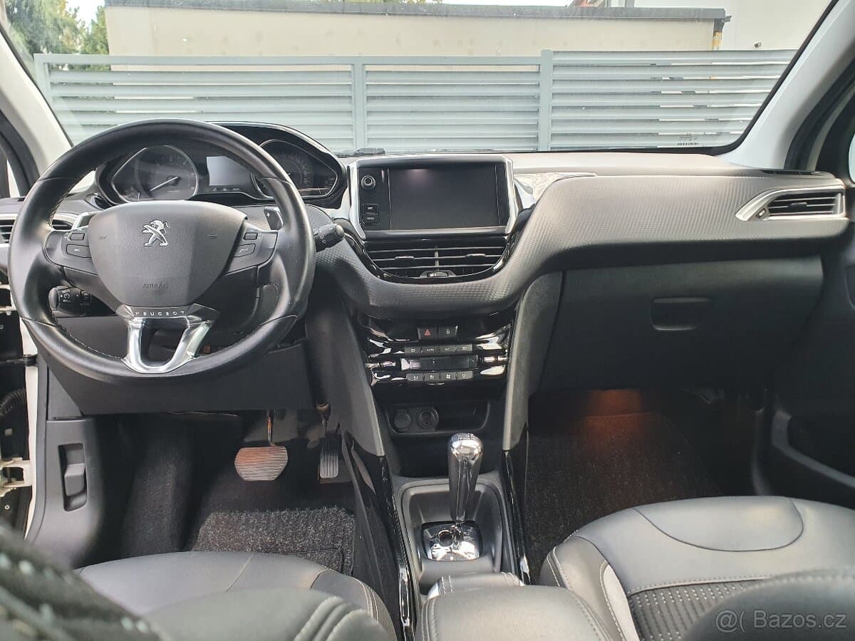 2018 Peugeot 2008 - 10