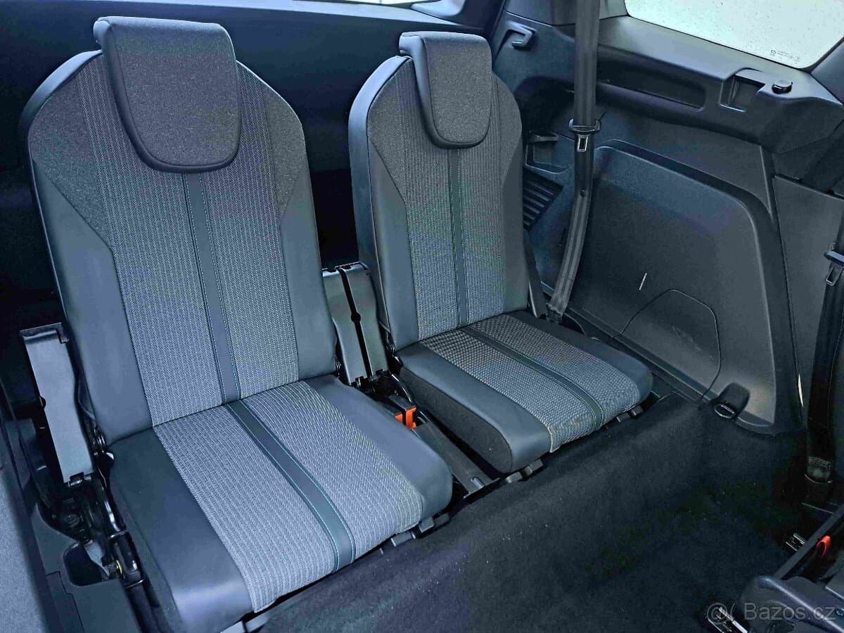 2023 Peugeot 5008 - 10