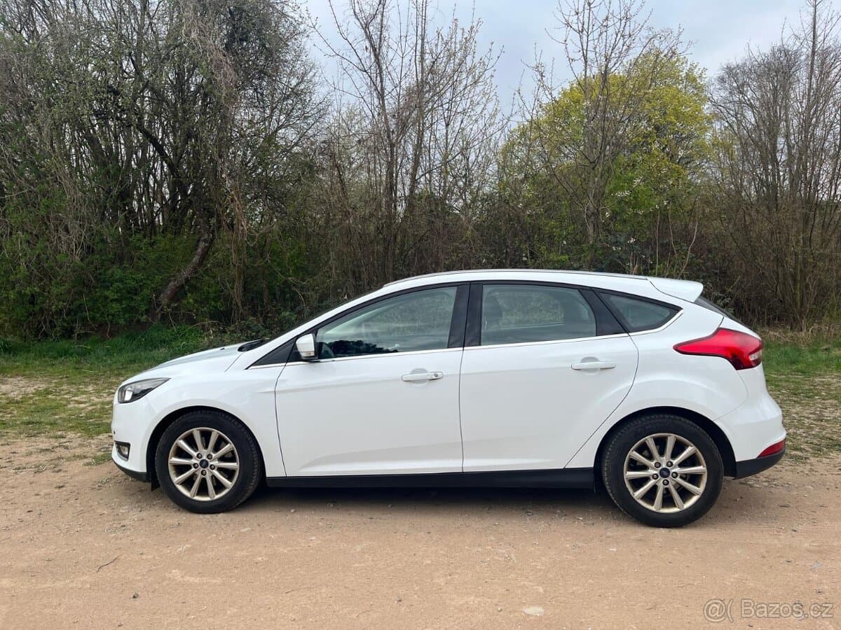 Ford FOCUS - 10