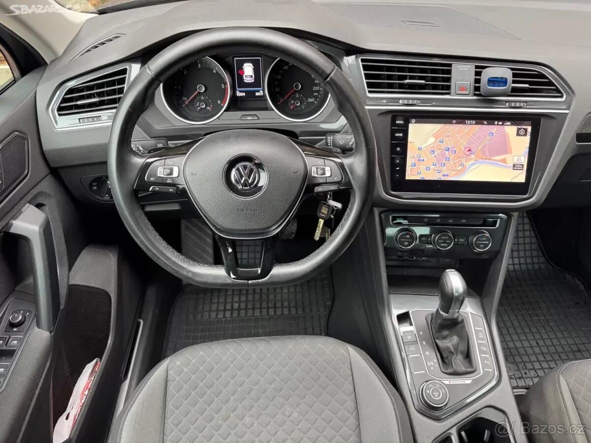 2018 Volkswagen TIGUAN - 10