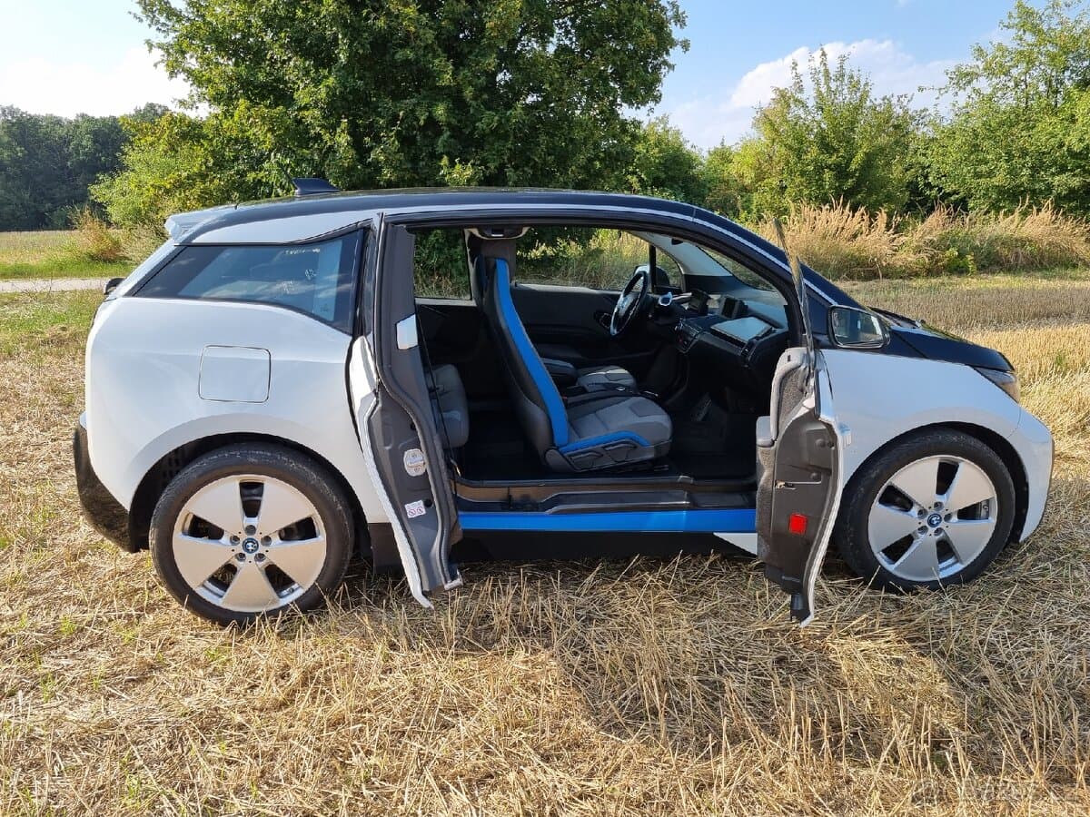 2018 BMW i3 - 10