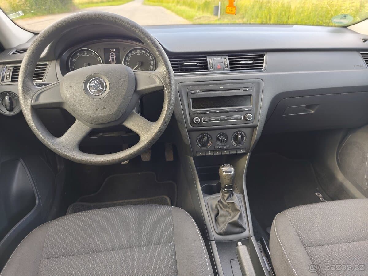 2013 Škoda RAPID - 10