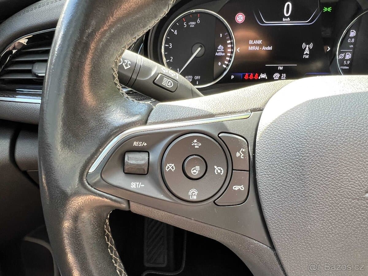 2021 Opel INSIGNIA - 10