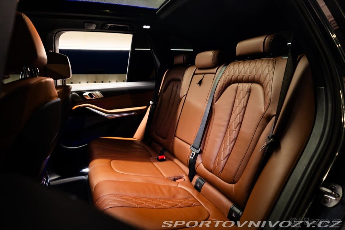 2019 BMW M5 - 10