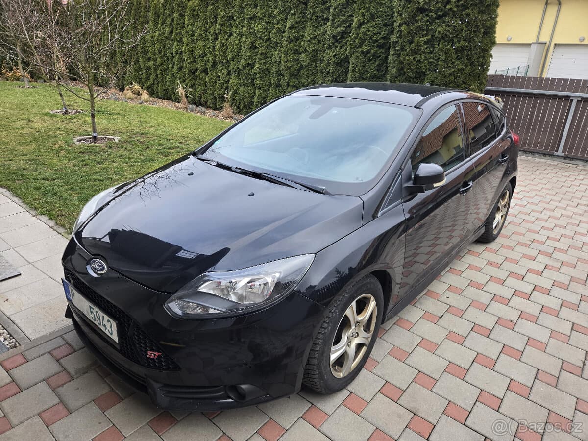 2013 Ford FOCUS - 10