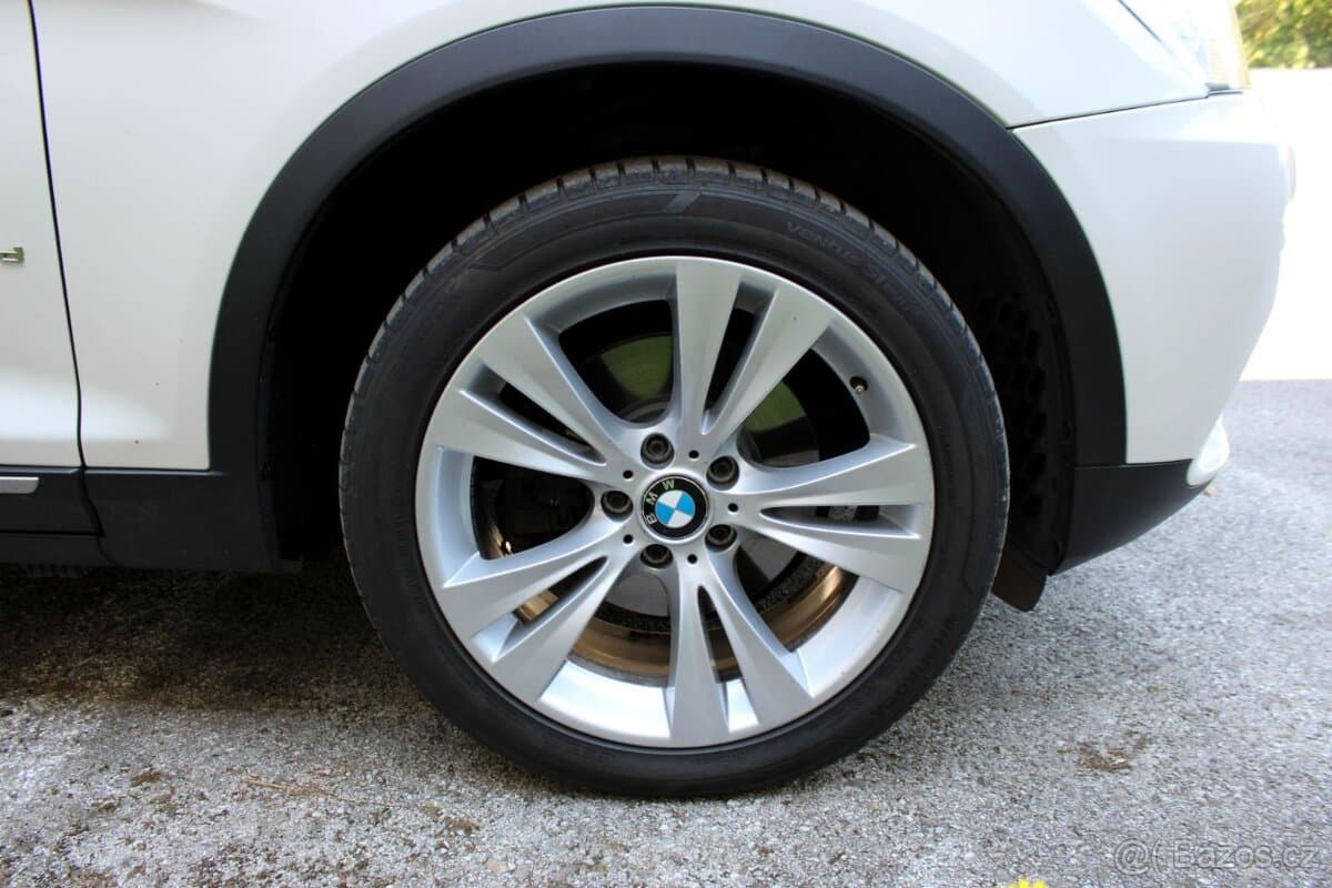 2011 BMW X3 - 10