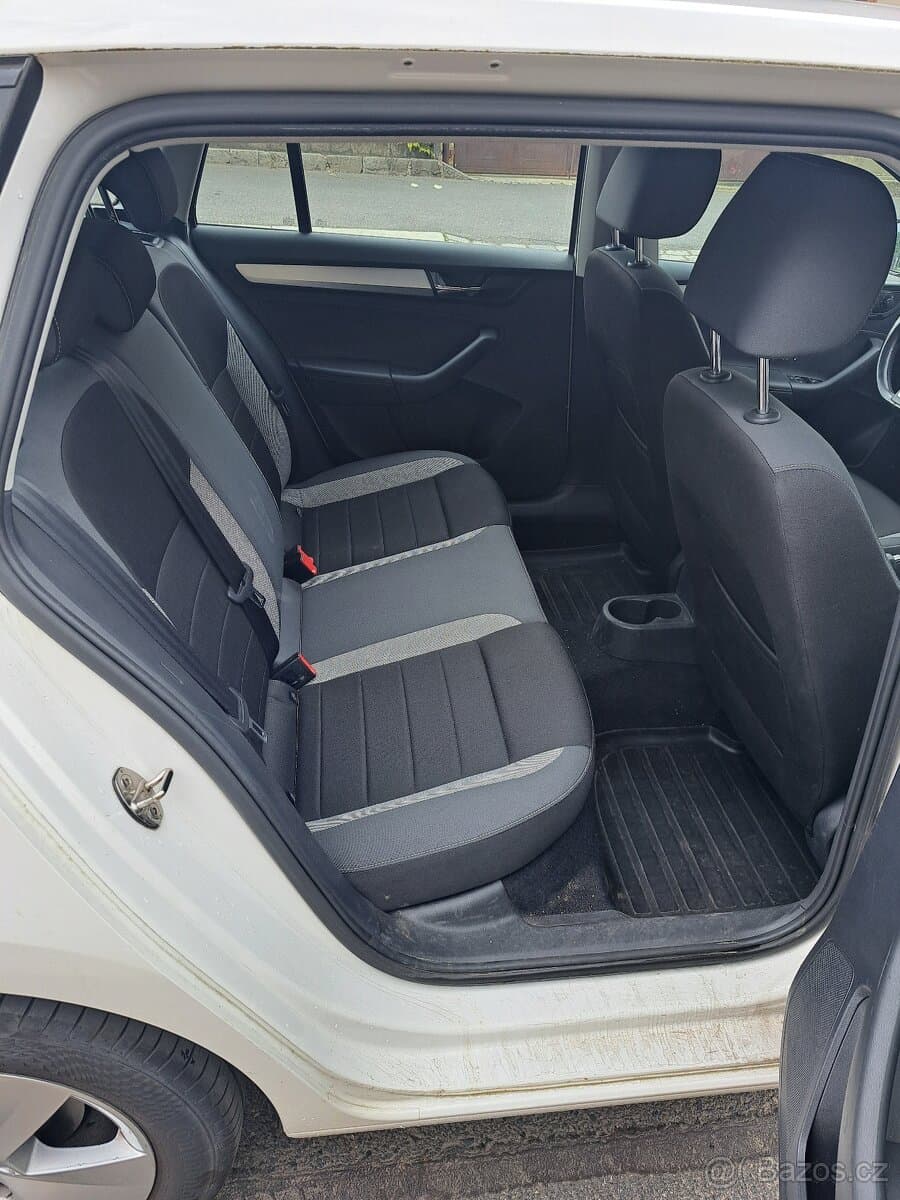 2017 Škoda RAPID - 10