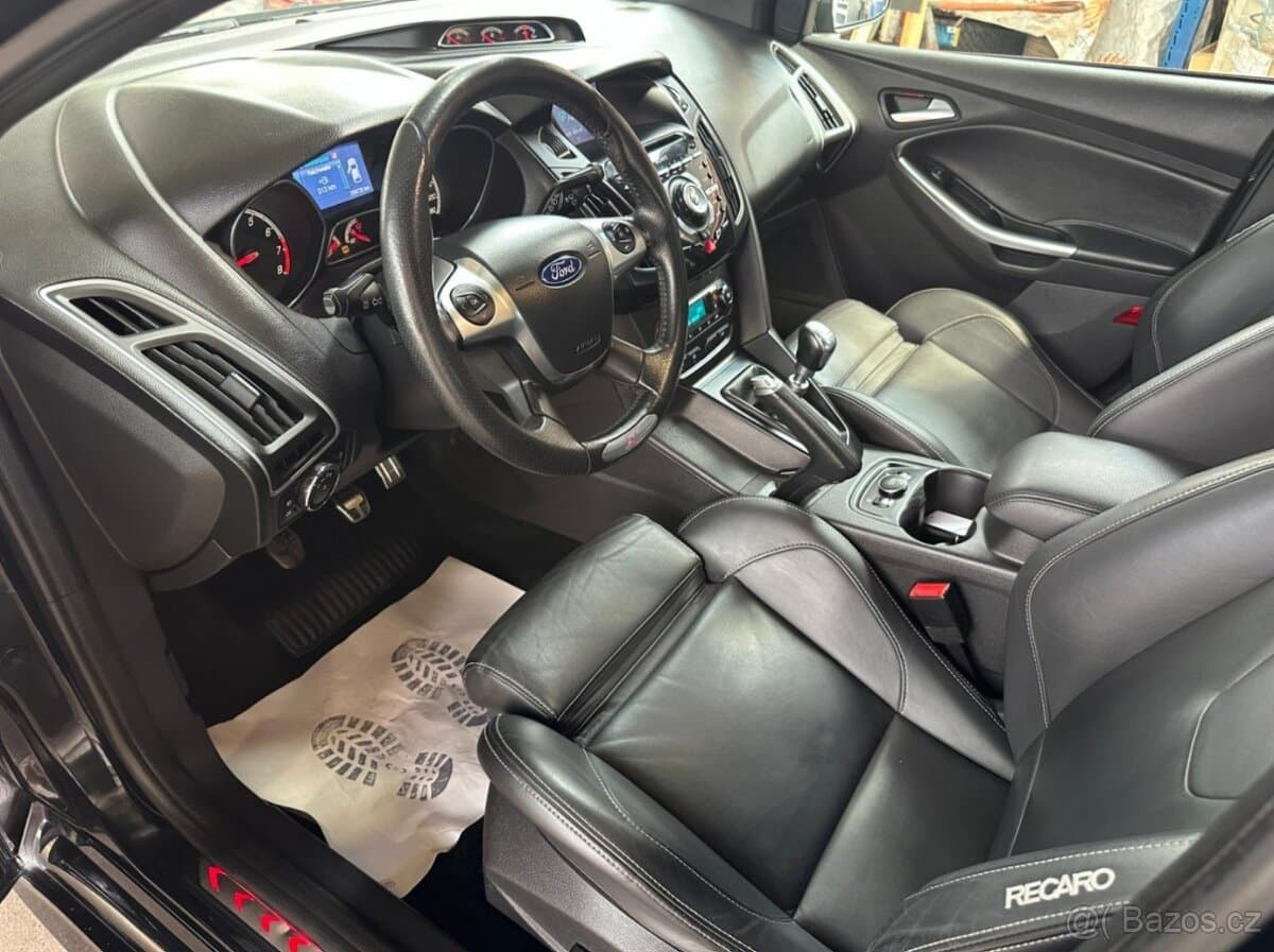 2013 Ford FOCUS - 10