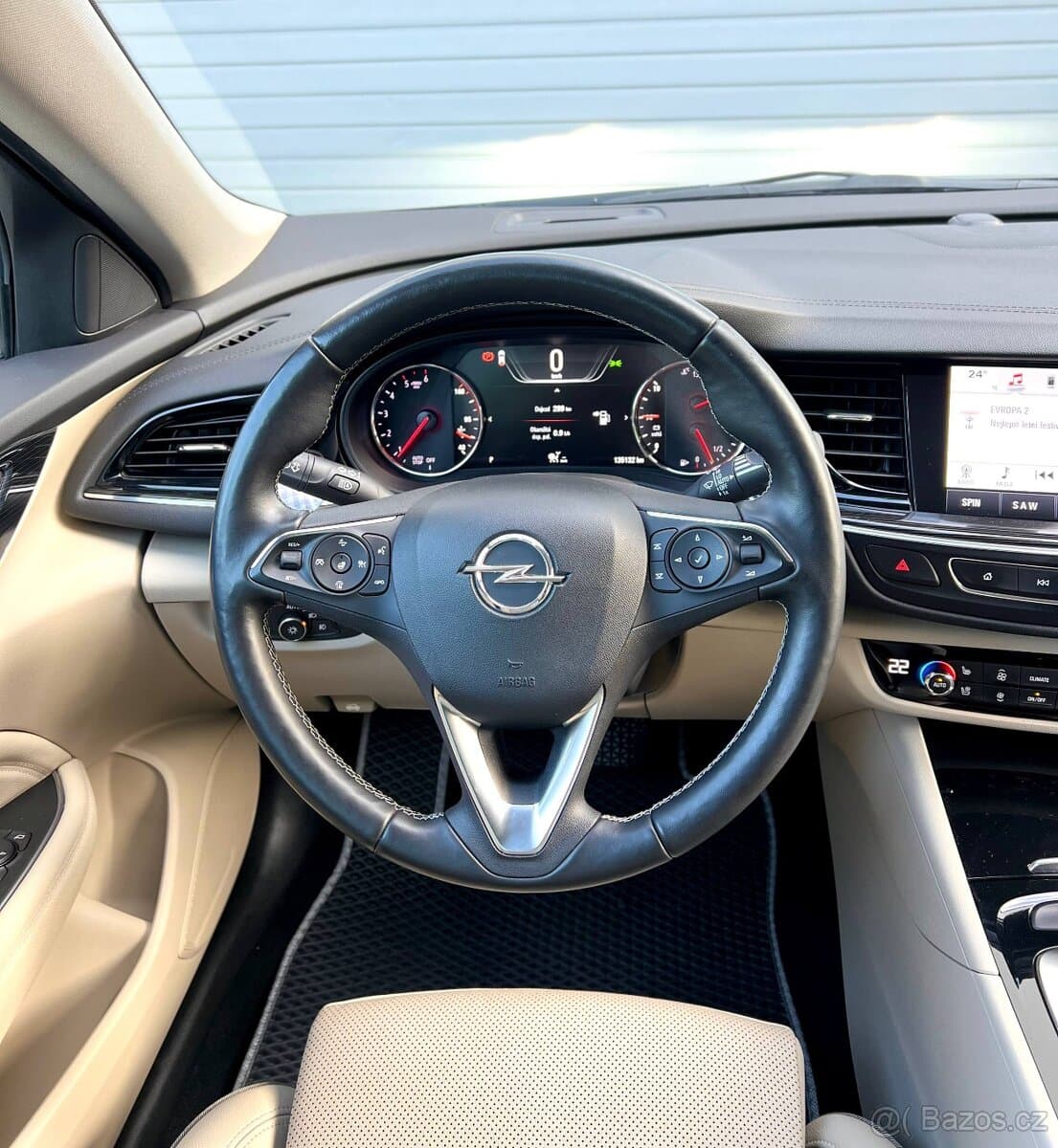 2018 Opel INSIGNIA - 10