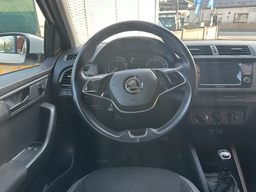2021 Škoda FABIA - 10