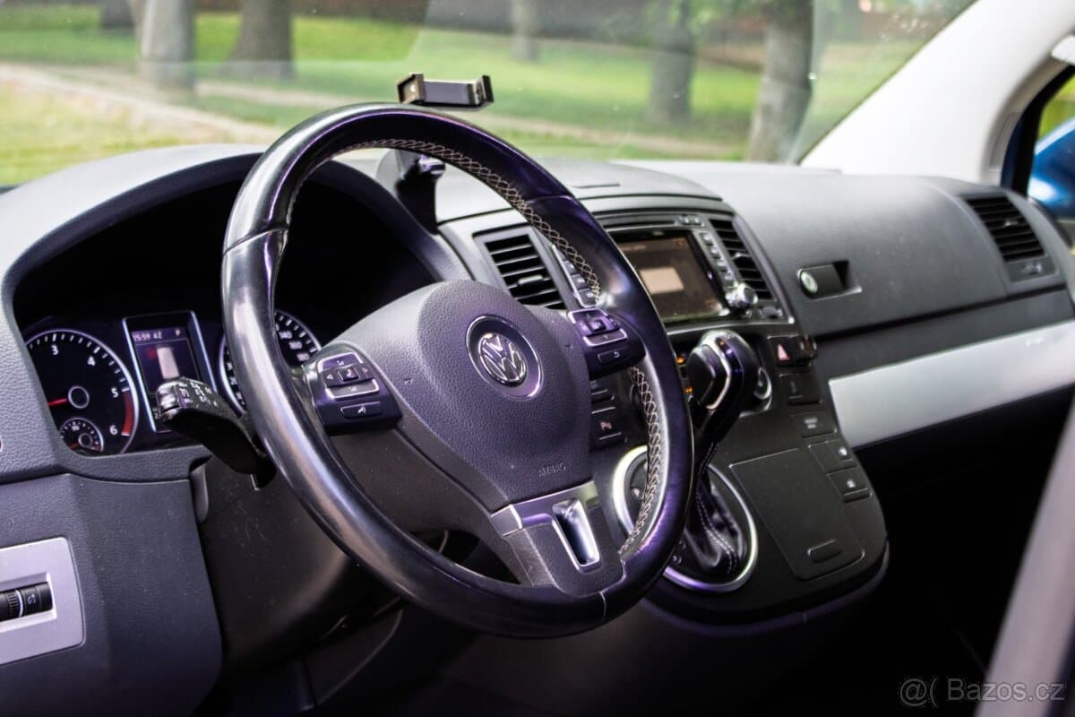 2014 Volkswagen MULTIVAN - 10