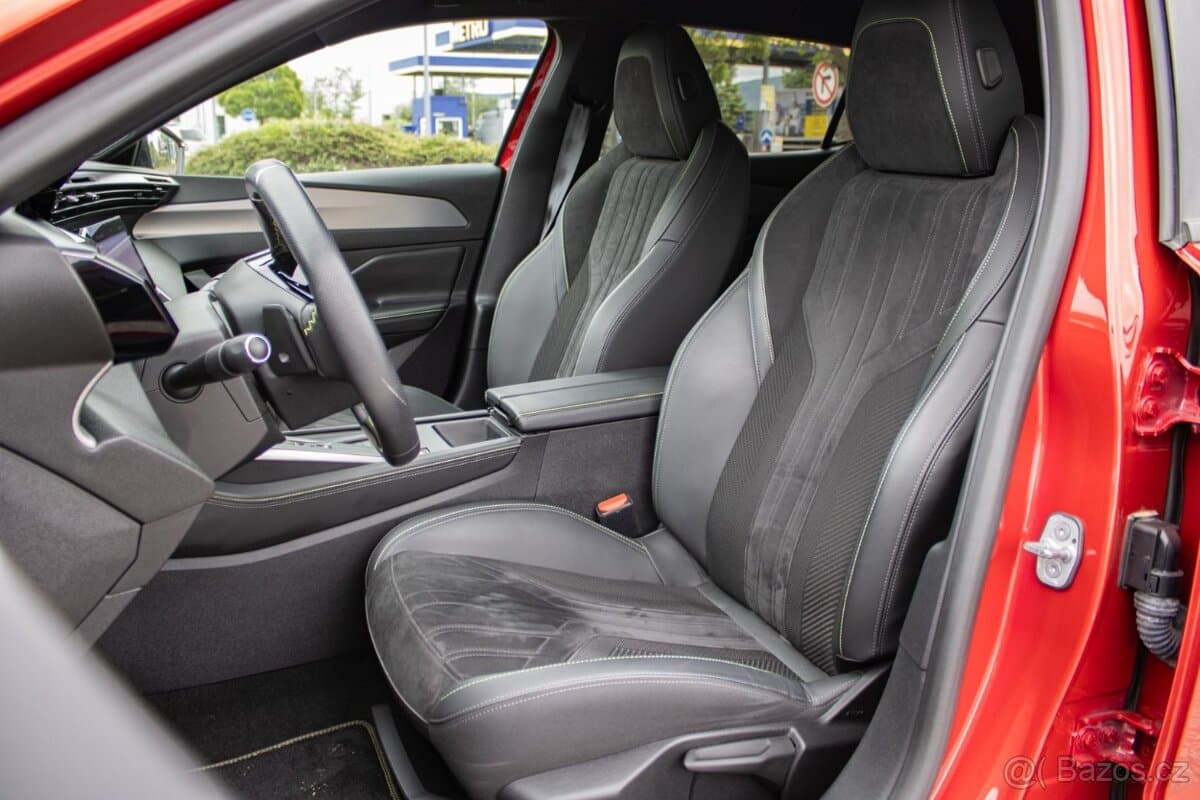 2023 Peugeot 408 - 10