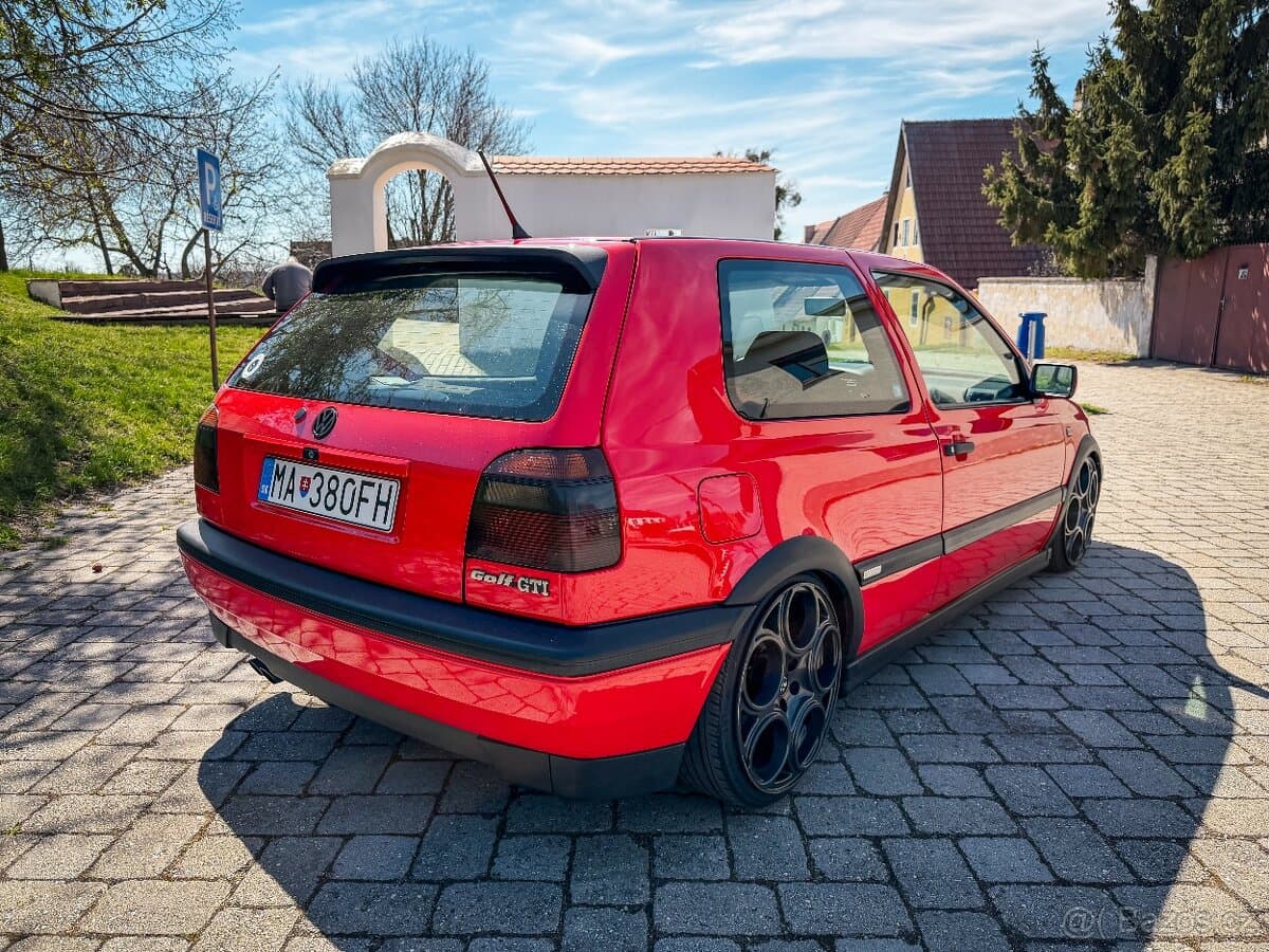 1995 Volkswagen GOLF - 10