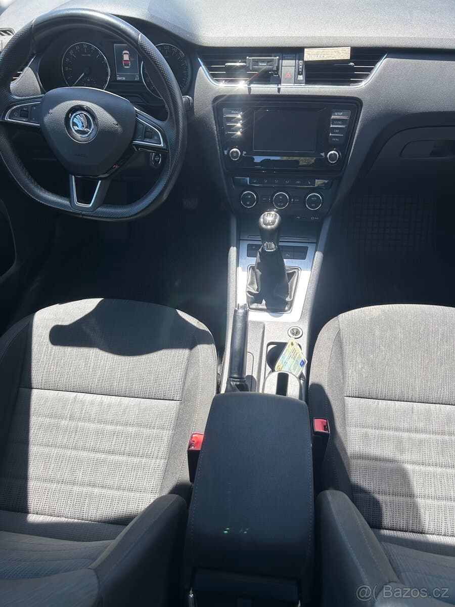 2015 Škoda OCTAVIA - 10