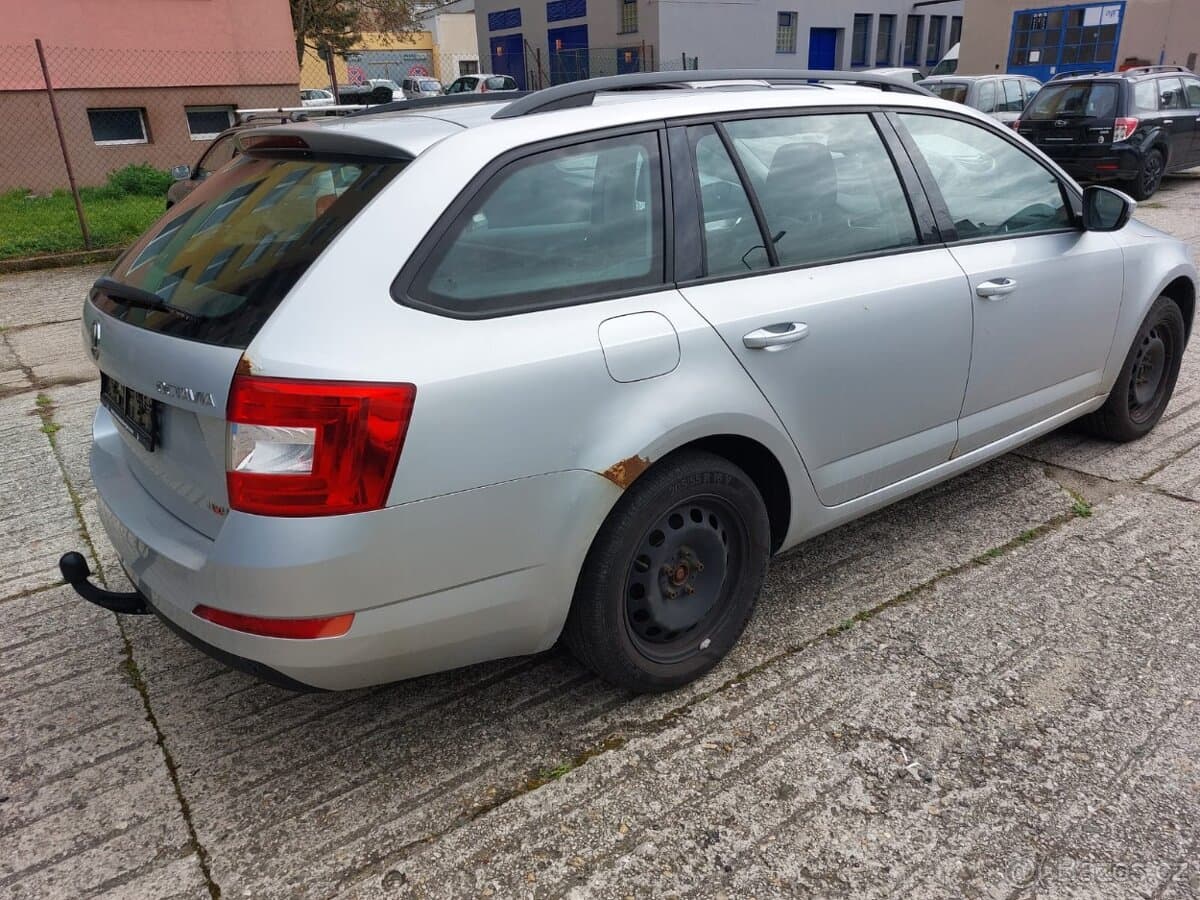 2015 Škoda OCTAVIA - 10