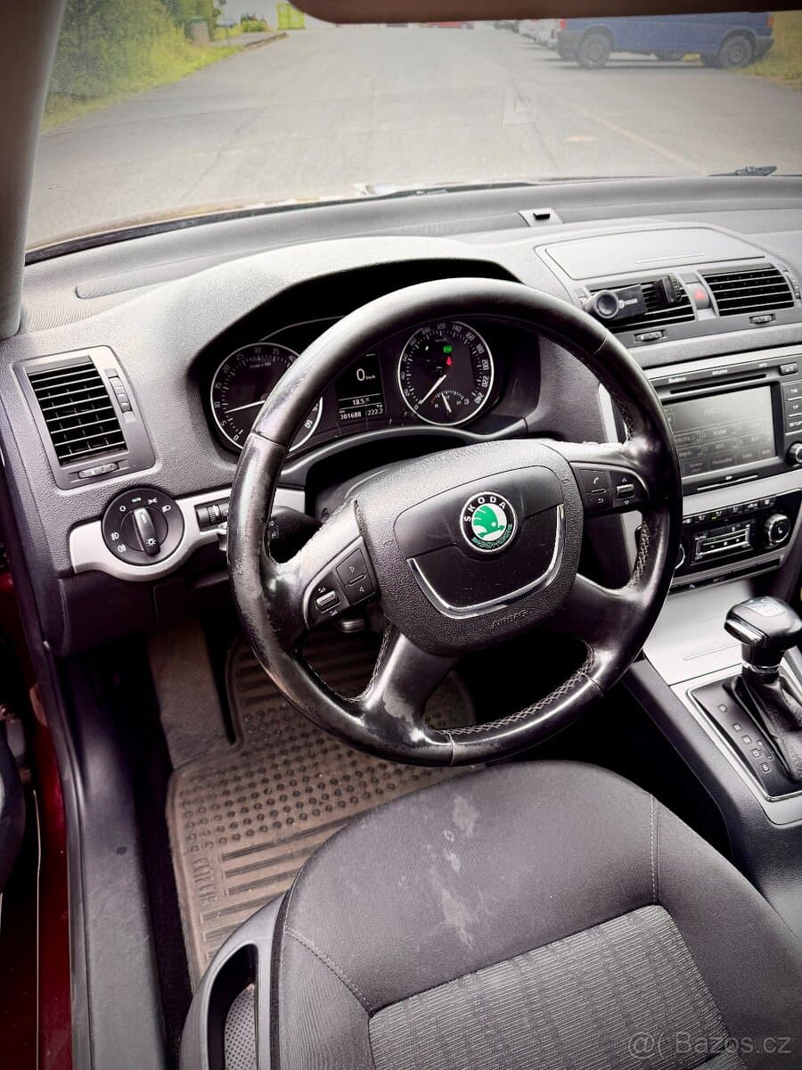 2010 Škoda OCTAVIA - 10