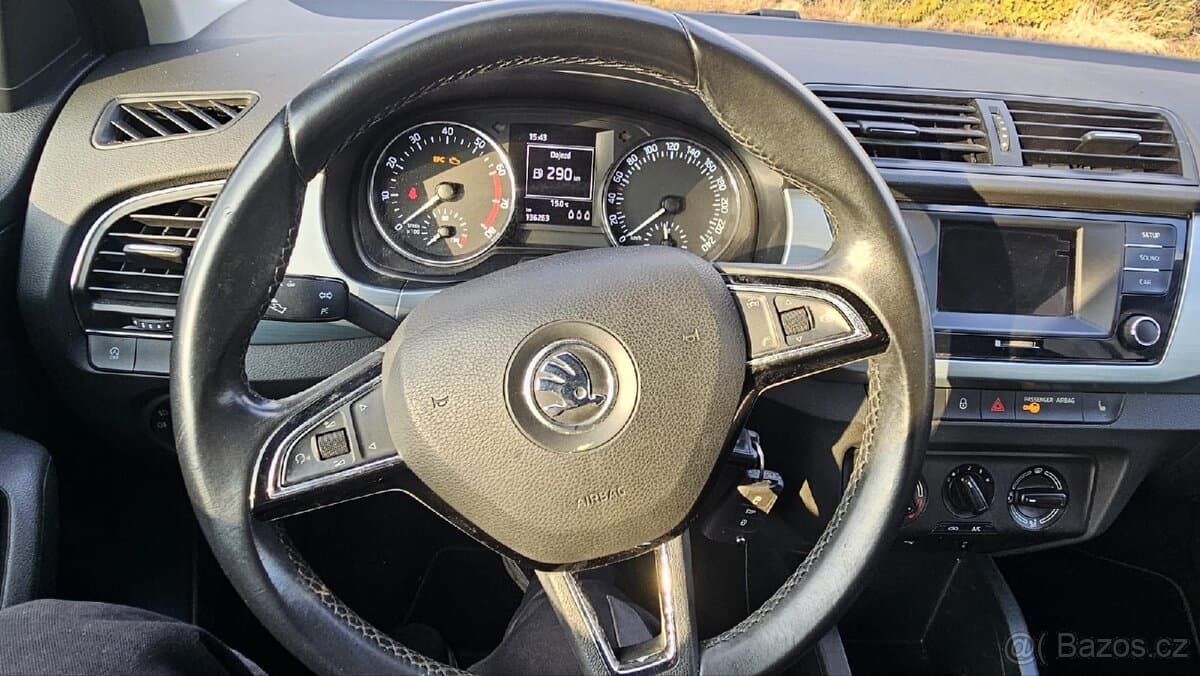 2015 Škoda FABIA - 10