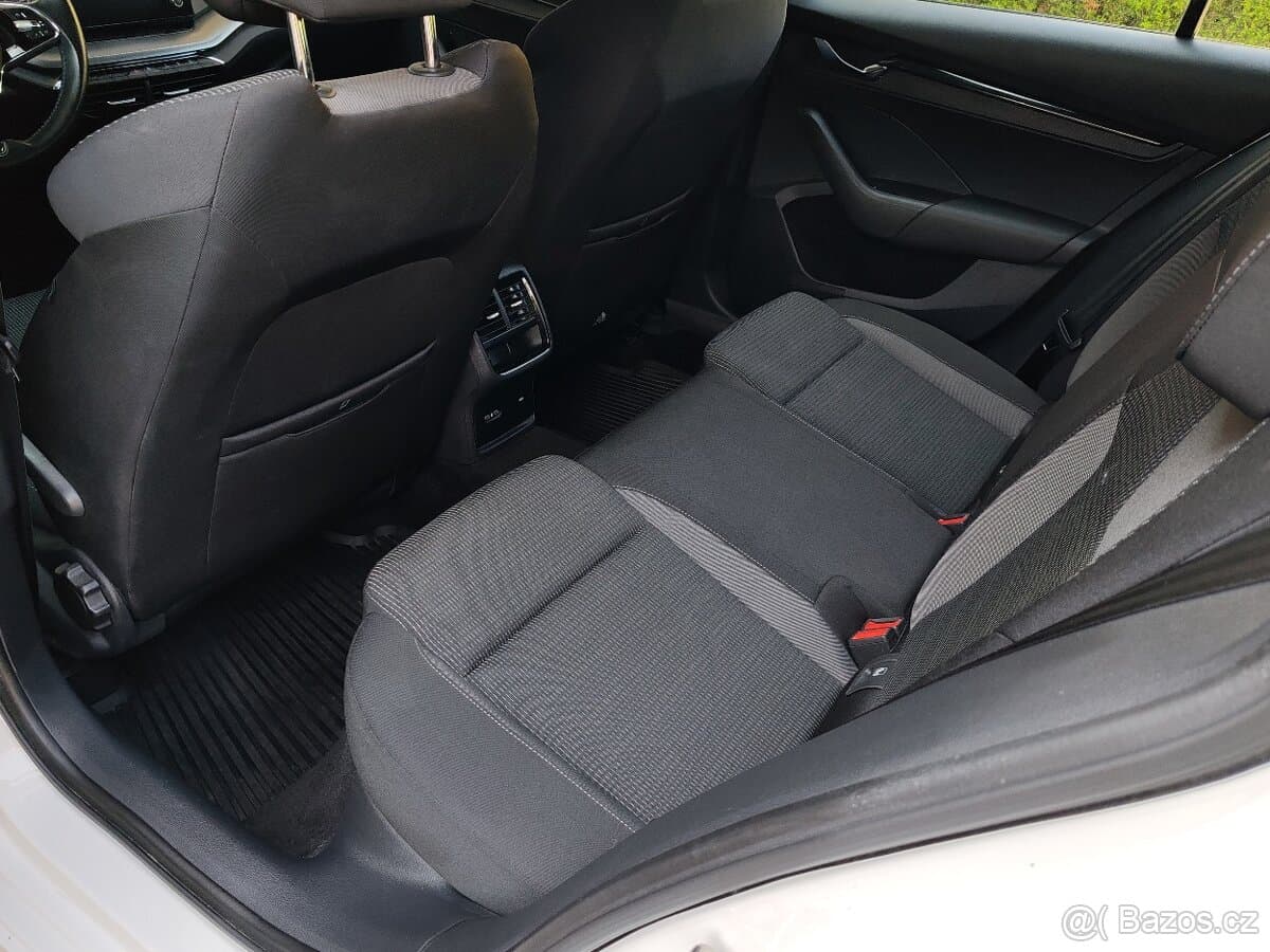 2021 Škoda OCTAVIA - 10