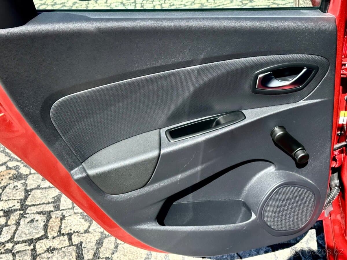 2019 Renault CLIO - 10
