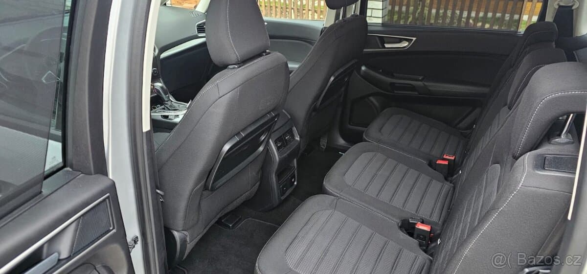 2017 Ford GALAXY - 10