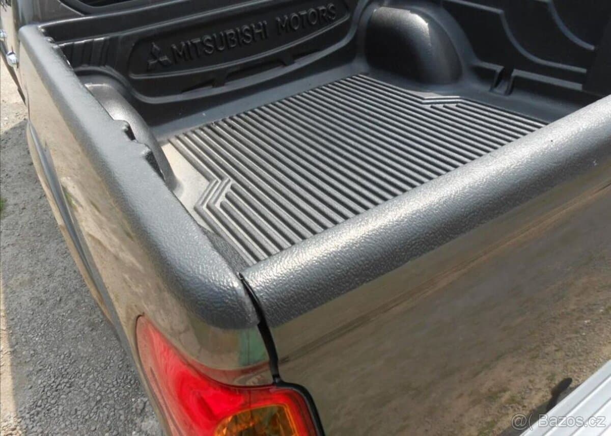 2014 Mitsubishi L200 - 10