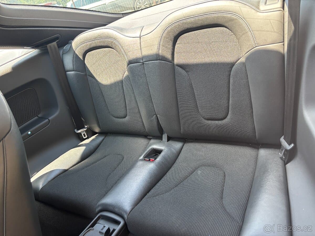 2013 Audi TT - 10