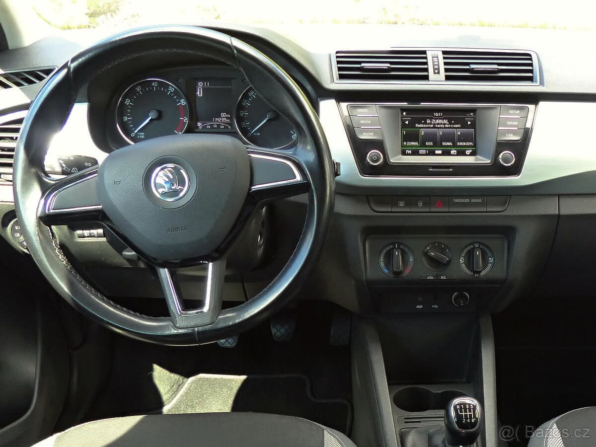 2015 Škoda FABIA - 10