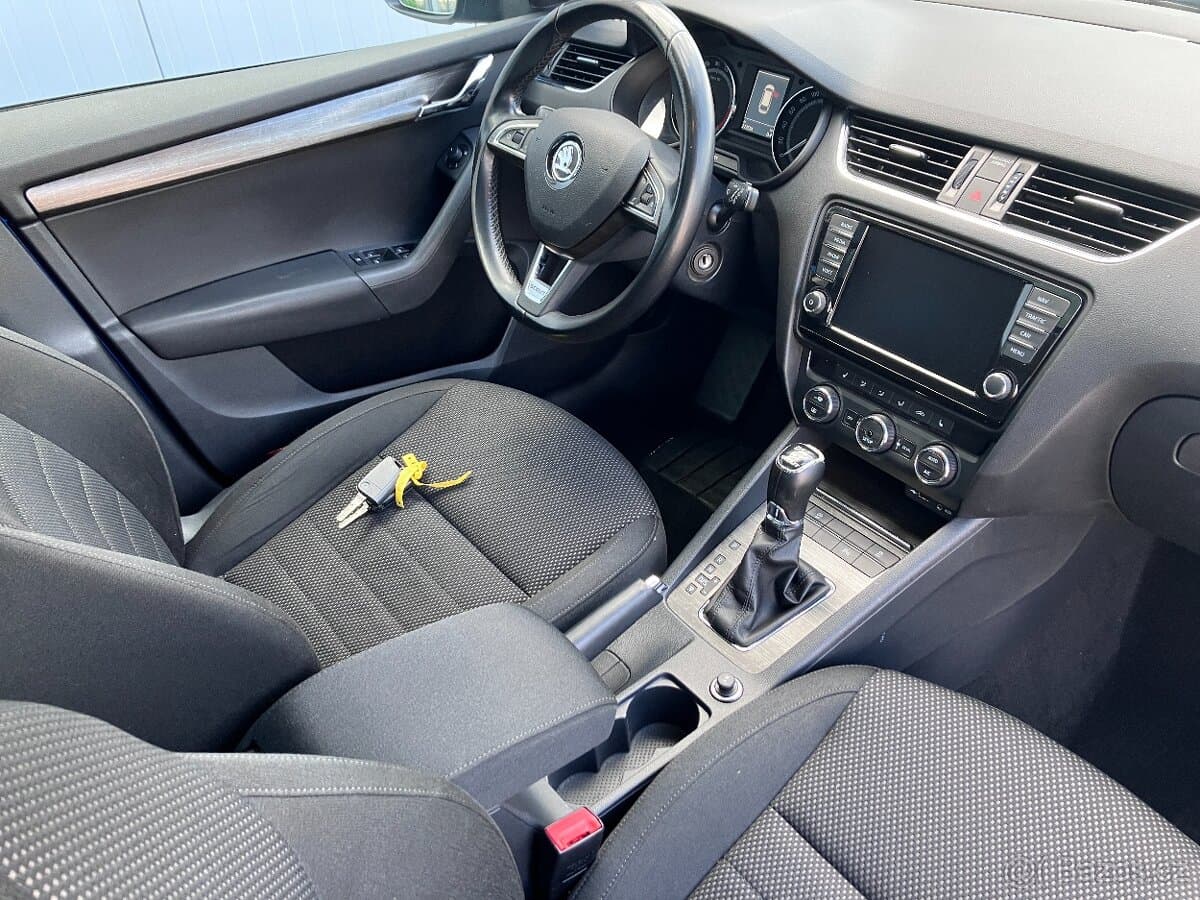 2015 Škoda OCTAVIA - 10