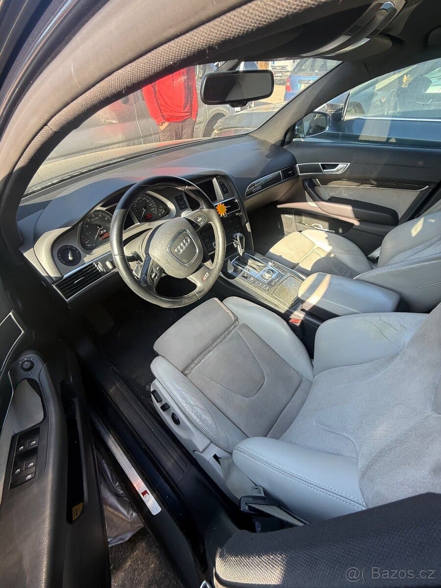 2006 Audi S6 - 10