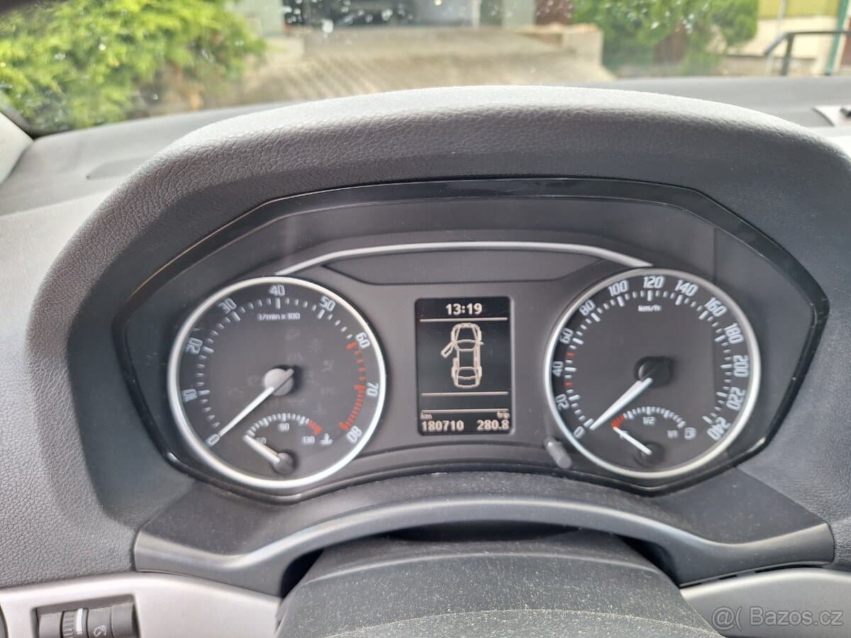 2013 Škoda OCTAVIA - 10