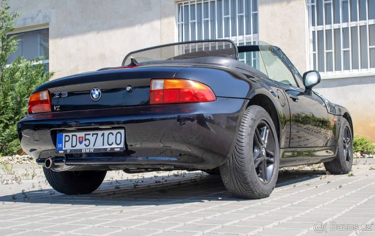 1997 BMW Z3 - 10