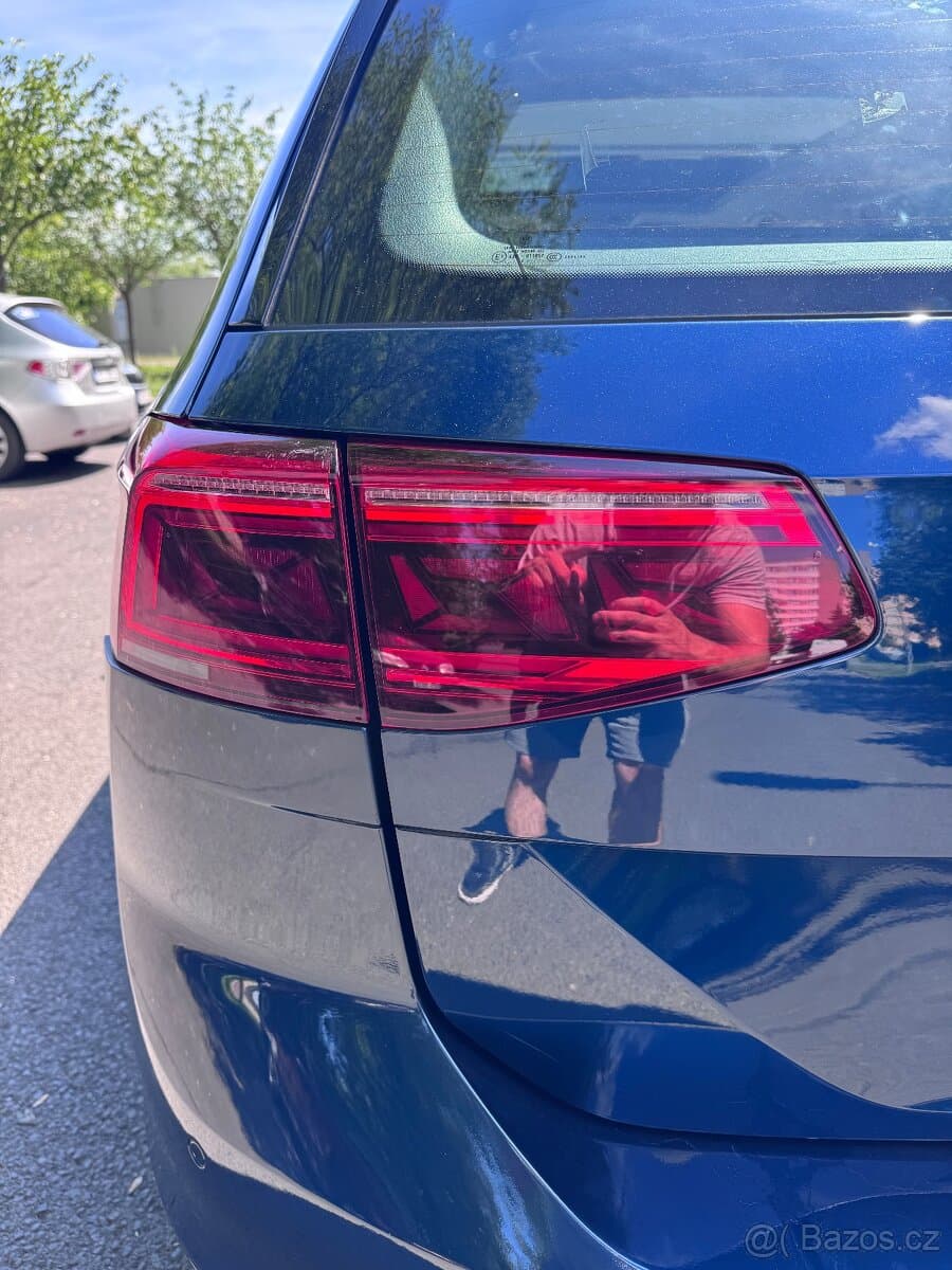 2020 Volkswagen PASSAT - 10