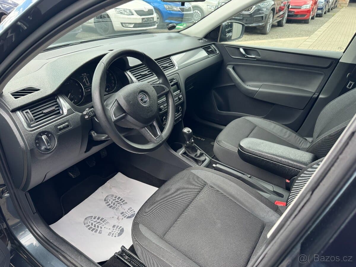 2014 Škoda RAPID - 10