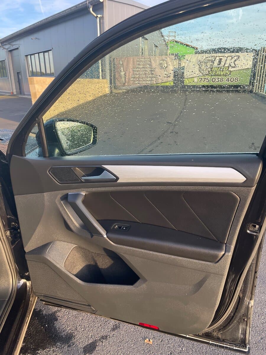 Volkswagen TIGUAN - 10
