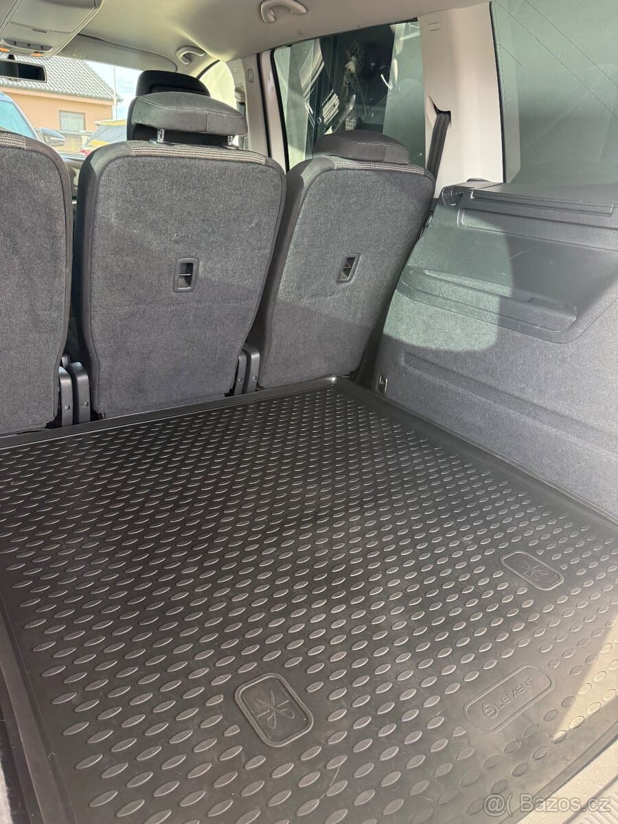 Volkswagen SHARAN - 10