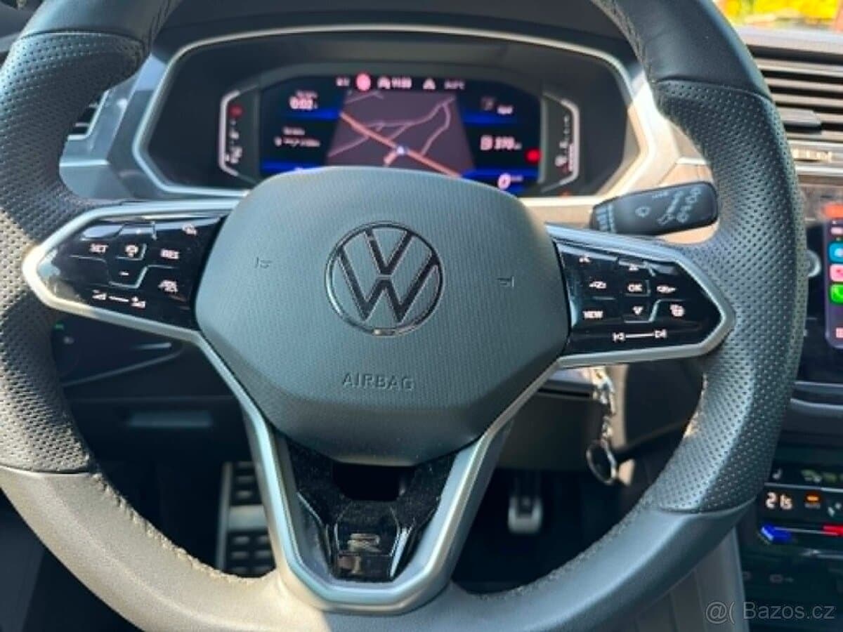 2021 Volkswagen TIGUAN - 10