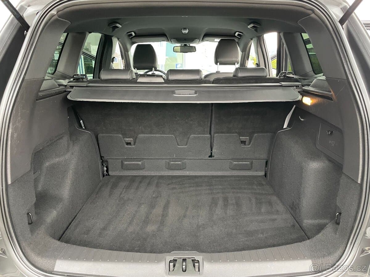 2017 Ford KUGA - 10