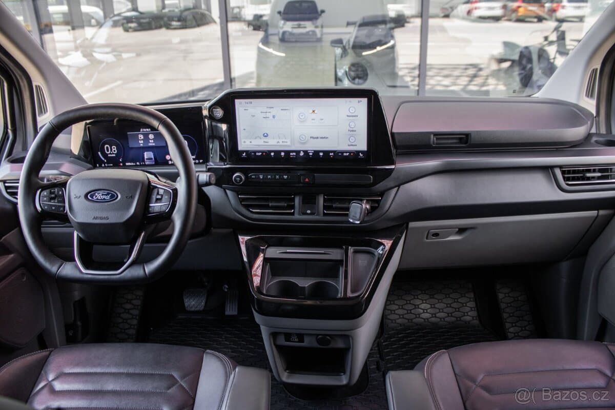 2025 Ford TOURNEO - 10