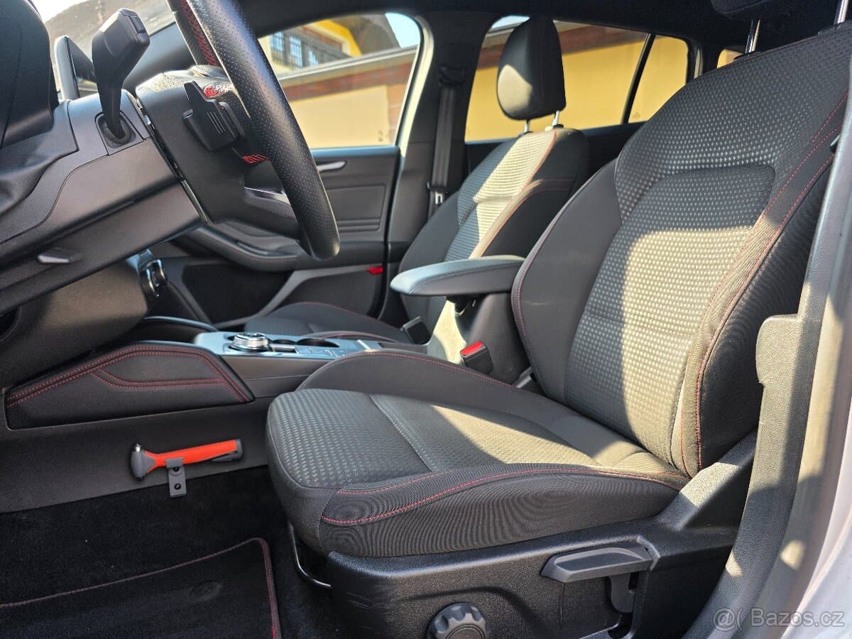 Ford FOCUS - 10