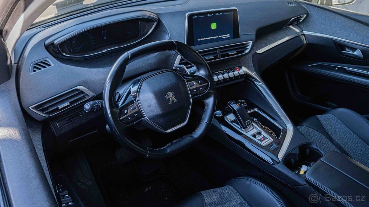 2018 Peugeot 3008 - 10