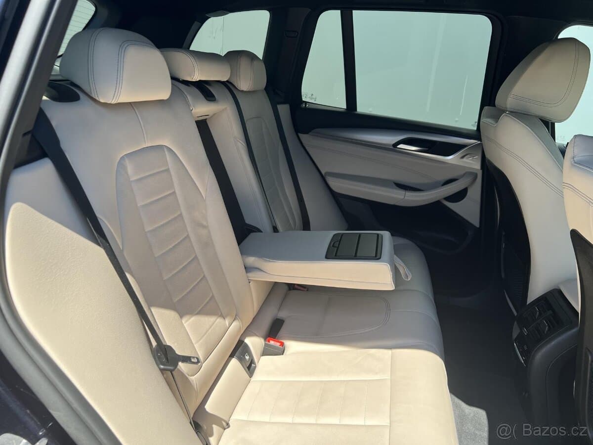 2018 BMW X3 - 10
