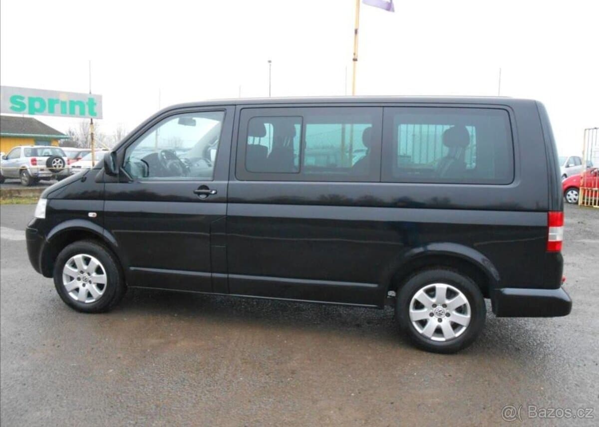 2009 Volkswagen MULTIVAN - 10