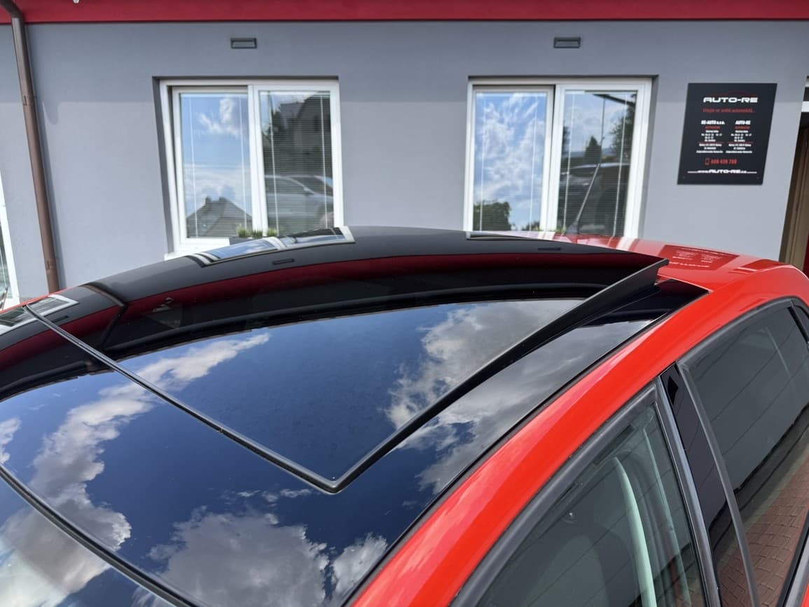 2011 Volkswagen POLO - 10