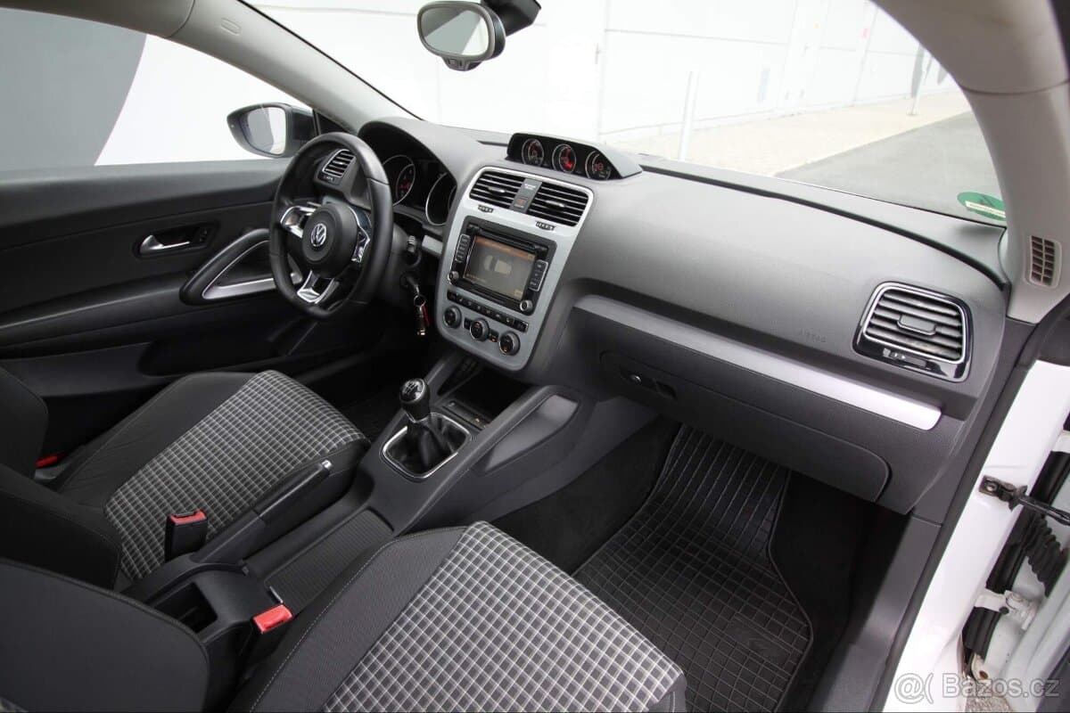 2014 Volkswagen SCIROCCO - 10