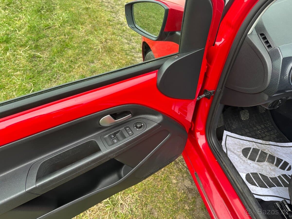 2021 Volkswagen UP! - 10