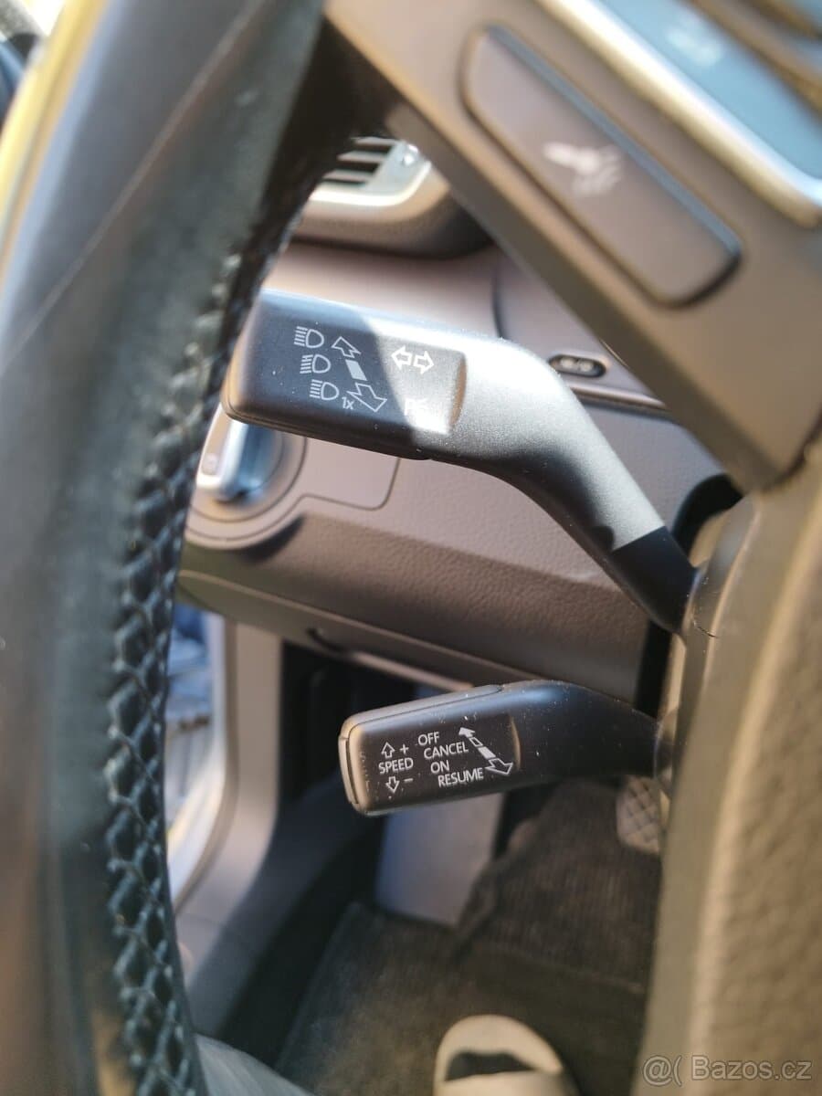 2013 Volkswagen PASSAT - 10